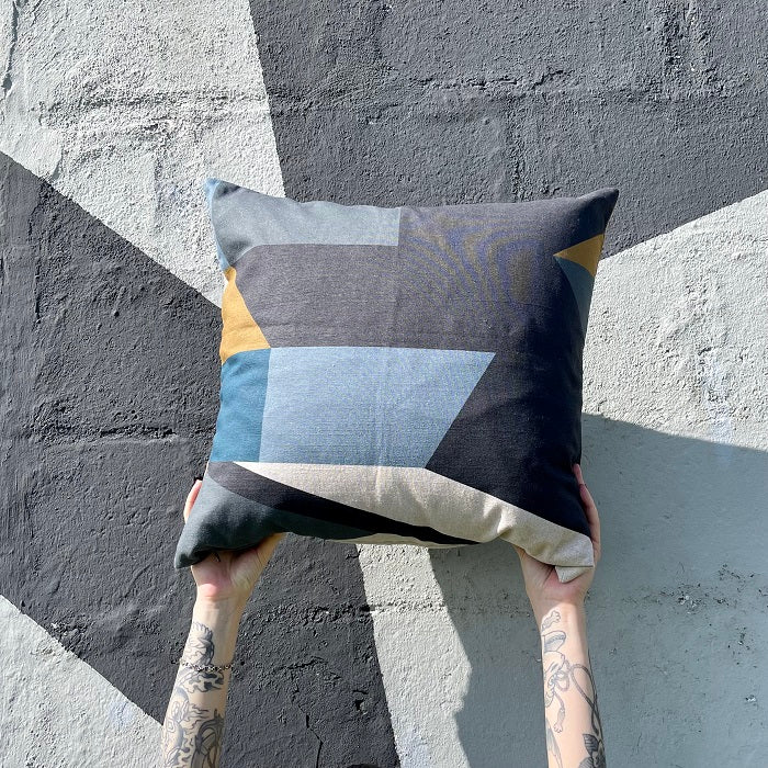 Forth Cushion
